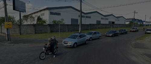 Built to suit - Cyro Correia, 3330 Texto: Fachada de um dos empreendimentos realizados pela Favretto.